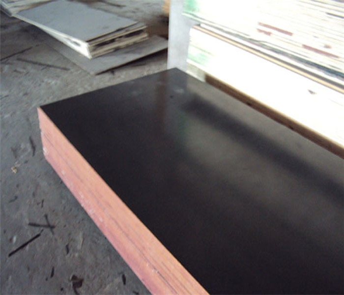 Poplar core wbp 18mm construction film faced plywood cheap price