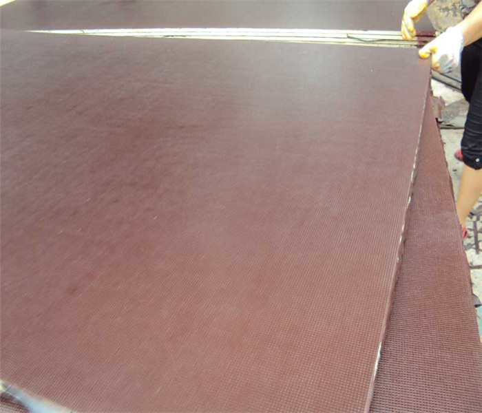 high quality 18mm brown black film faced plywood for construction formwork