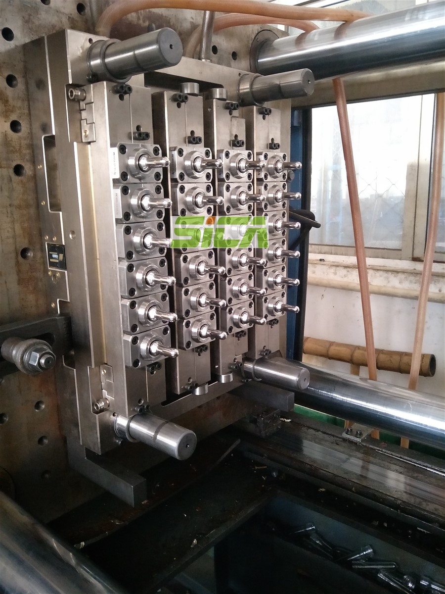 SC24 Cavity 30mm 113g Hot Runner PET Preform Mould