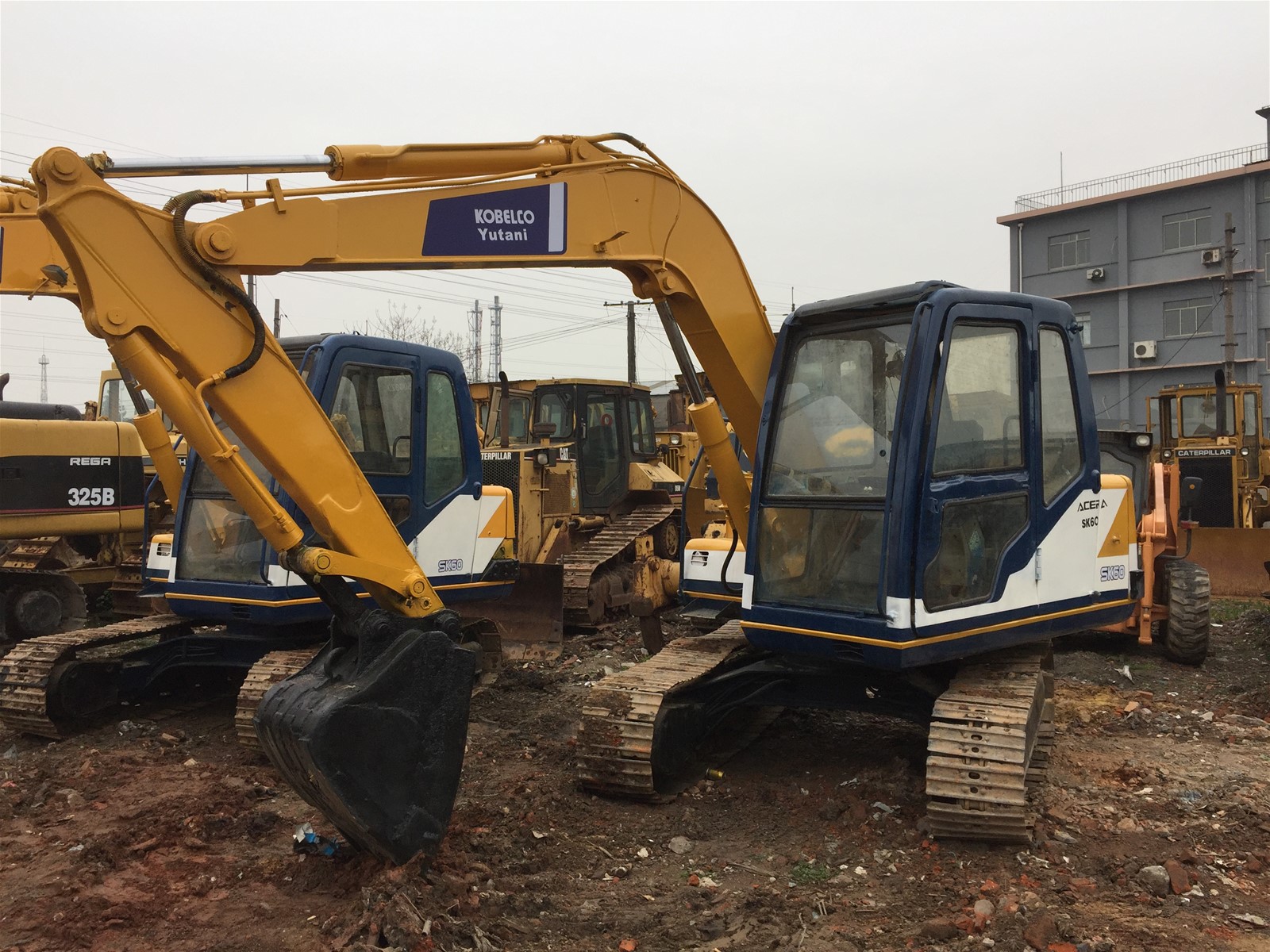 Used Kobelco sk60 crawler excavator