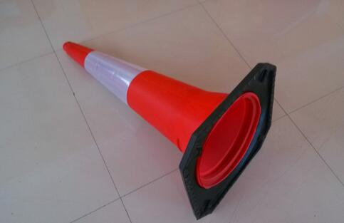 Reflective PE traffic cone Flexible safety durable road cone