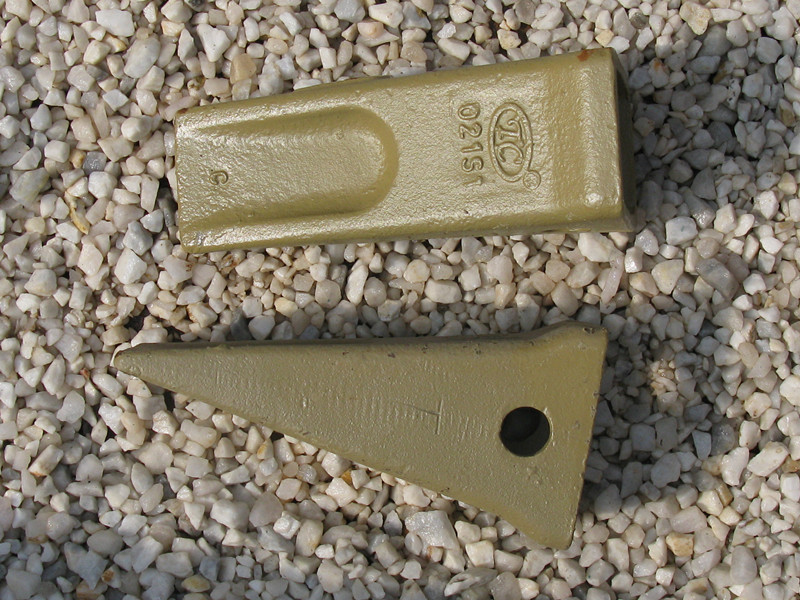 EX bucket teeth 021S1