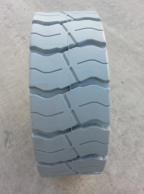 genie jlg skyjack haulotte scissor lift tire wheels 15x5 12x45 16x5x12
