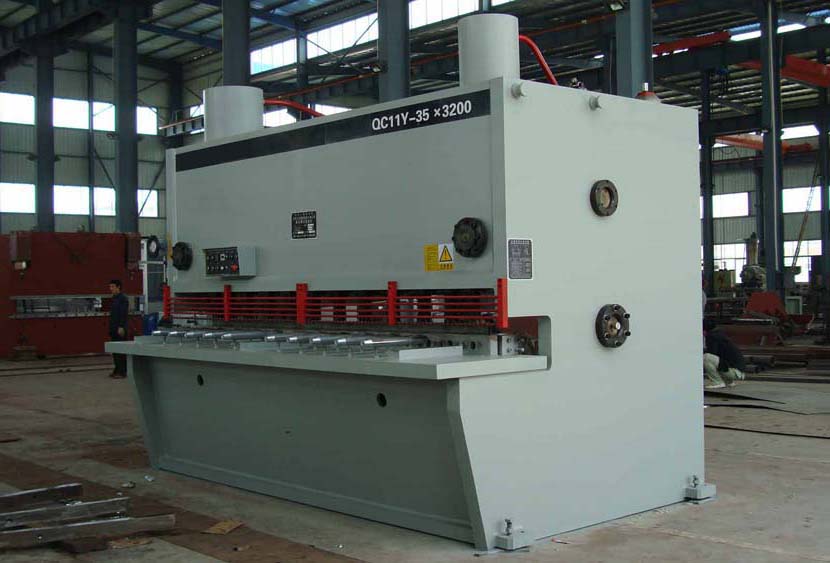 Guillotine Shearing Machine by Two Synchronous Cylinders for Steel Plate
