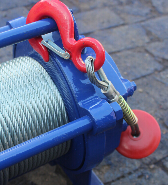 China Manufacturer PA Wire Rope Mini Electric Hoist Mini Electric Winch