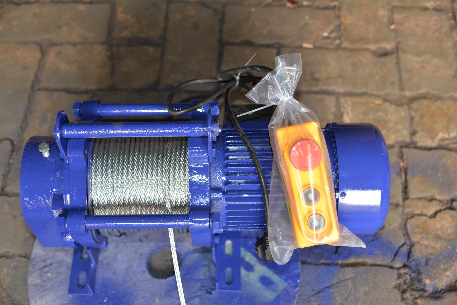 3 Ton Small Light Duty Electric Winch Cable Pulling Electric Winches