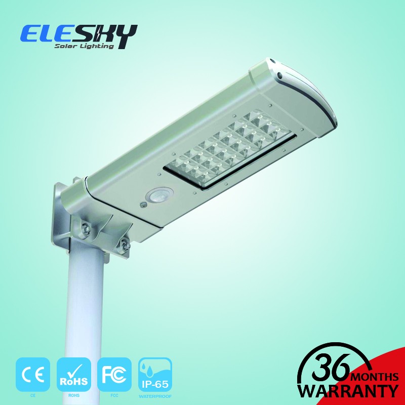 High efficiency FCC approved street solar light for driveway with great price