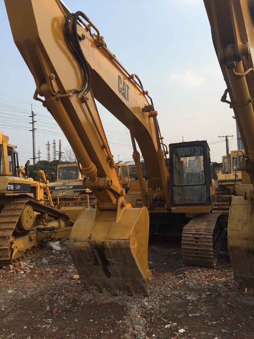 used cat E200b Excavator