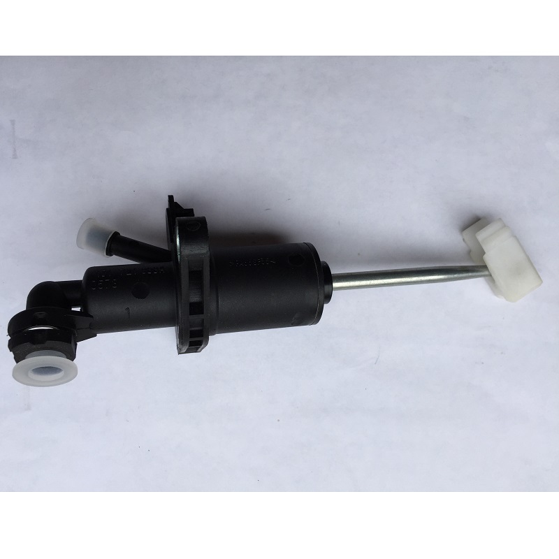 Clutch master cylinder 1J1721388A 1J1721388B 1J1721388C 1J1721388E for AUDI VW SEAT SKODA