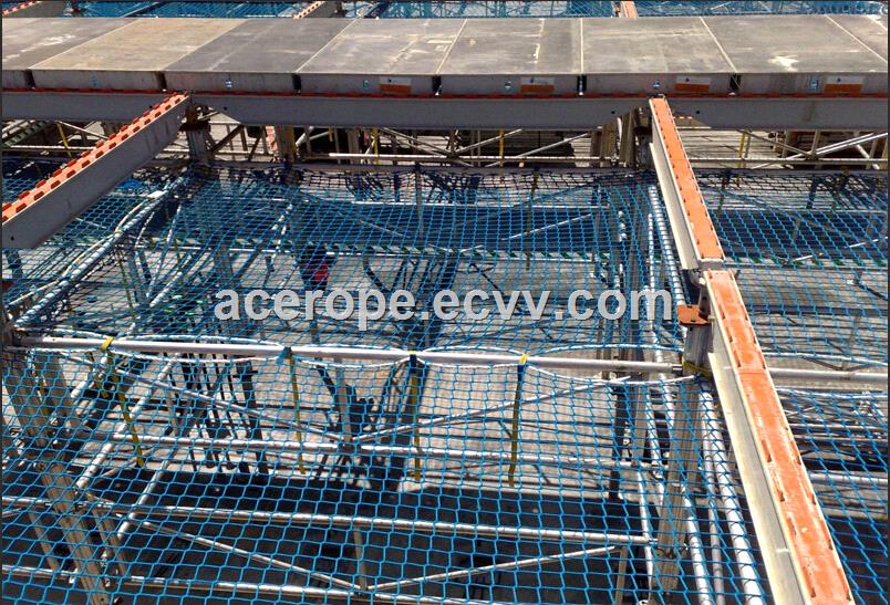 Blue Polypropylene Knotless Net 50mm twine