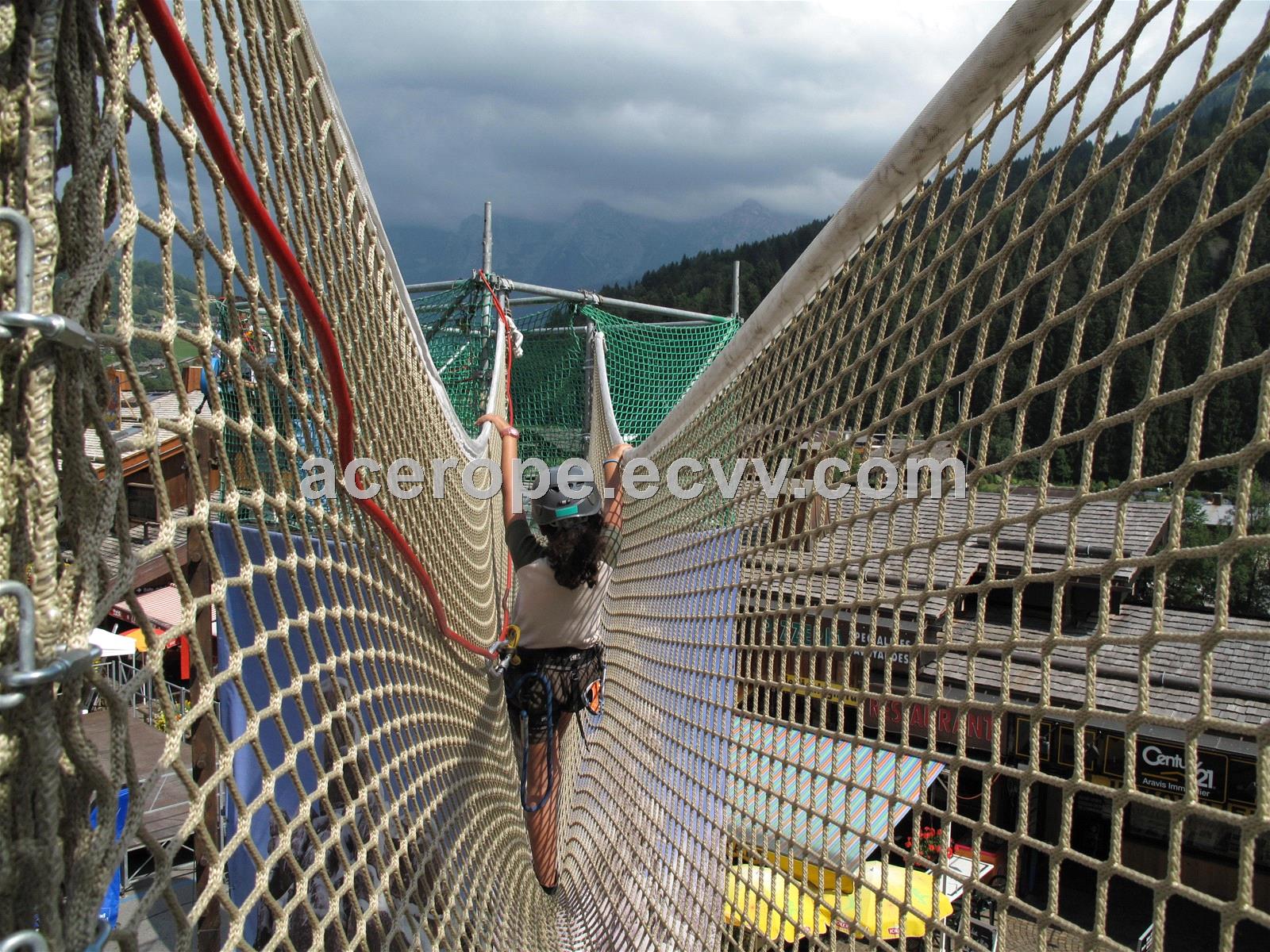 Beige Polypropylene Knotless Net