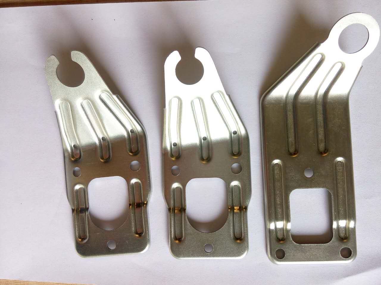 Customized Precision Auto stamping parts as drawings