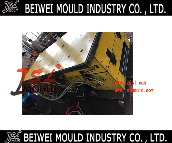 SMC truck door panel compression mould