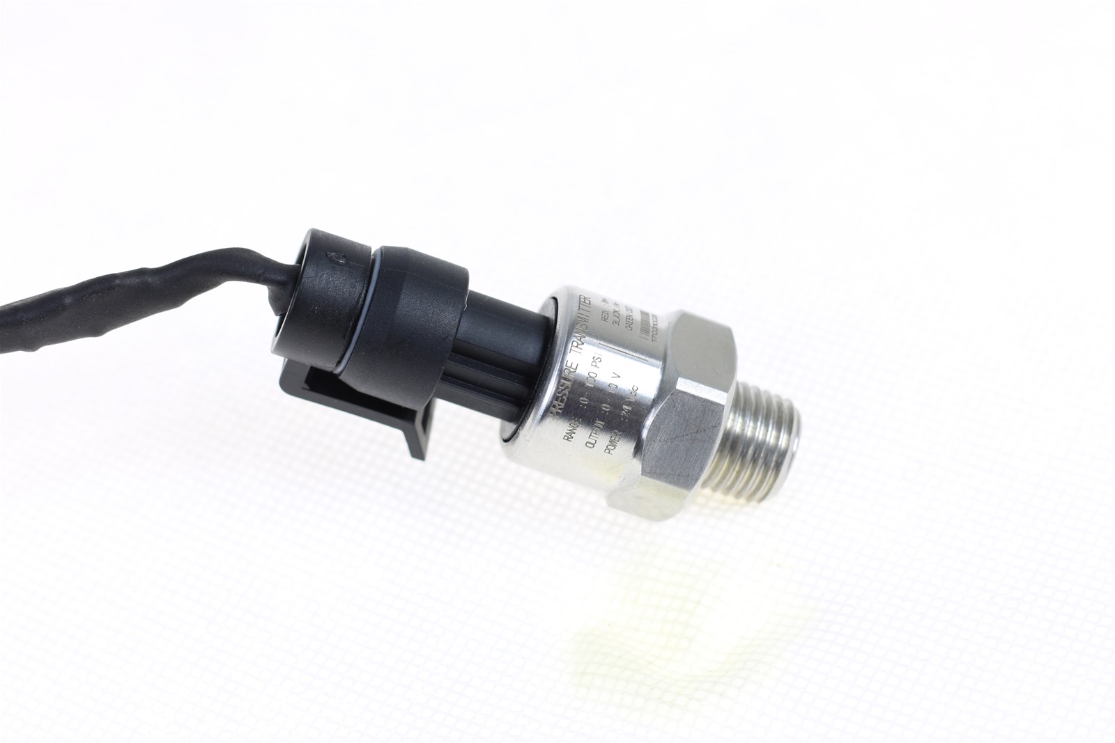 Small pressure transmitter