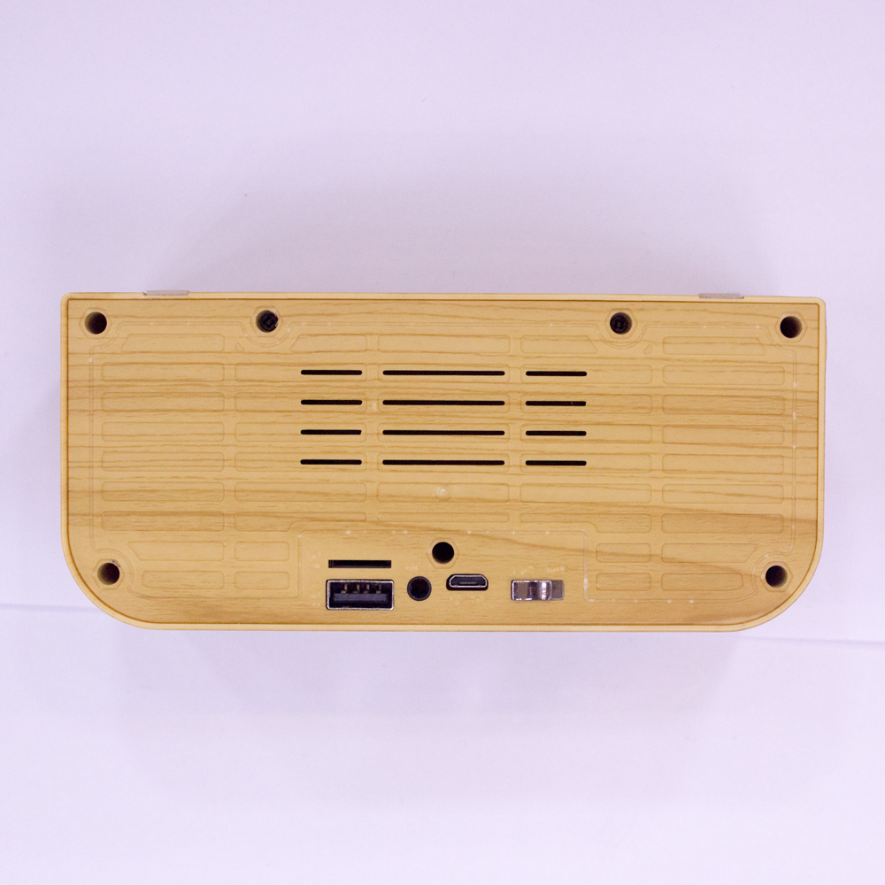 2017 newest high quality Hotel alarm clock wireless wooden bluetooth speaker with FM radio USB