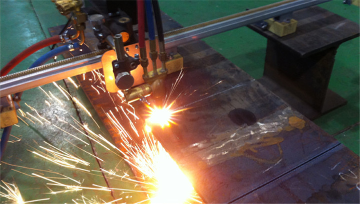 Semi Auto cutting and welding machine