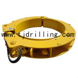 Bauer hydraulic casing clamp