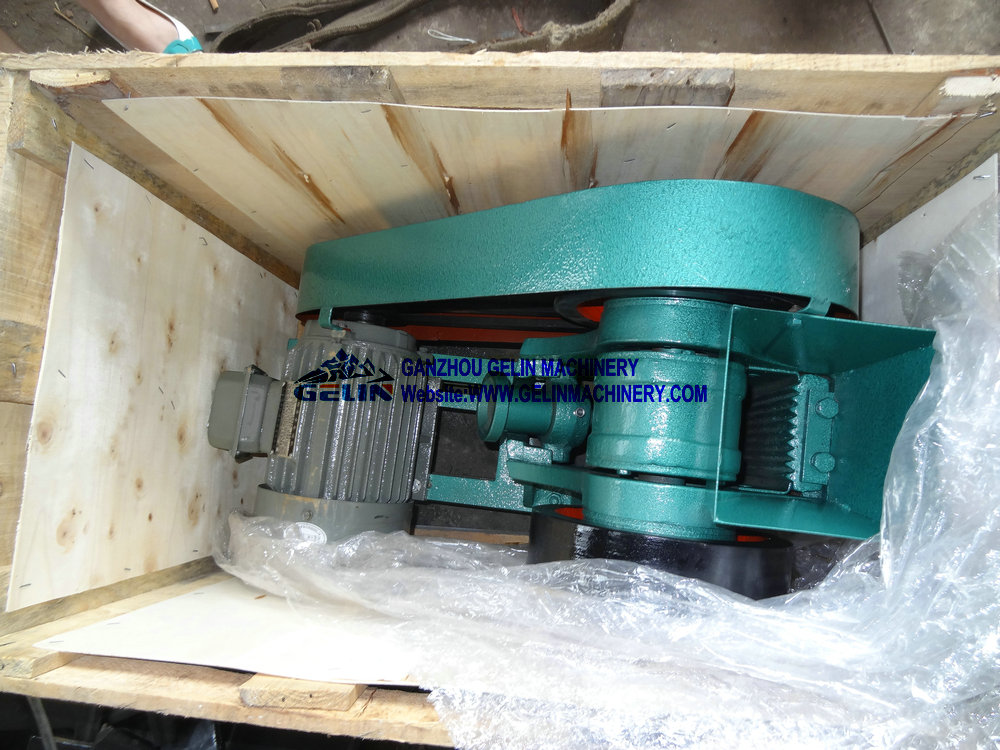 lab stone jaw crusher for gold mining PE60x100