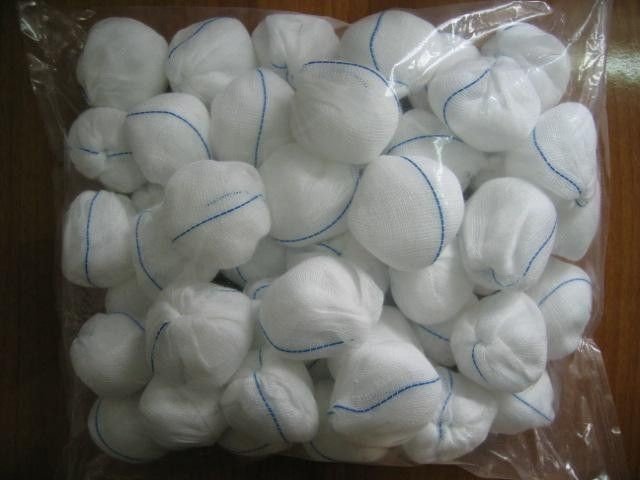 100 Cotton High Absorbent and Soft Medical Cotton Gauze Ball