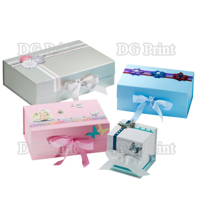 Custom print gift box