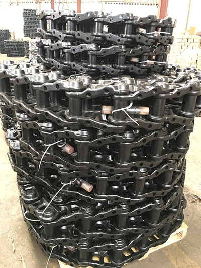 Excavator track chain for E330