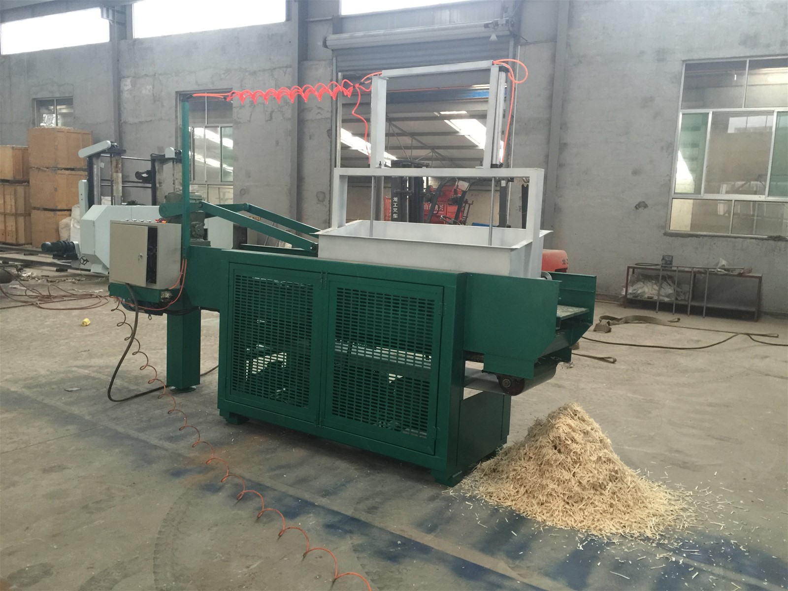 Quality SHBH5002 Wood Shavings Machine For Horse Bedding