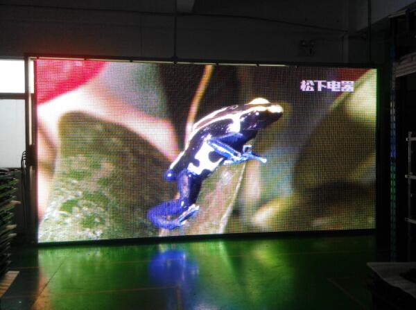 High brightness P12DIP outdoor LED screen front service