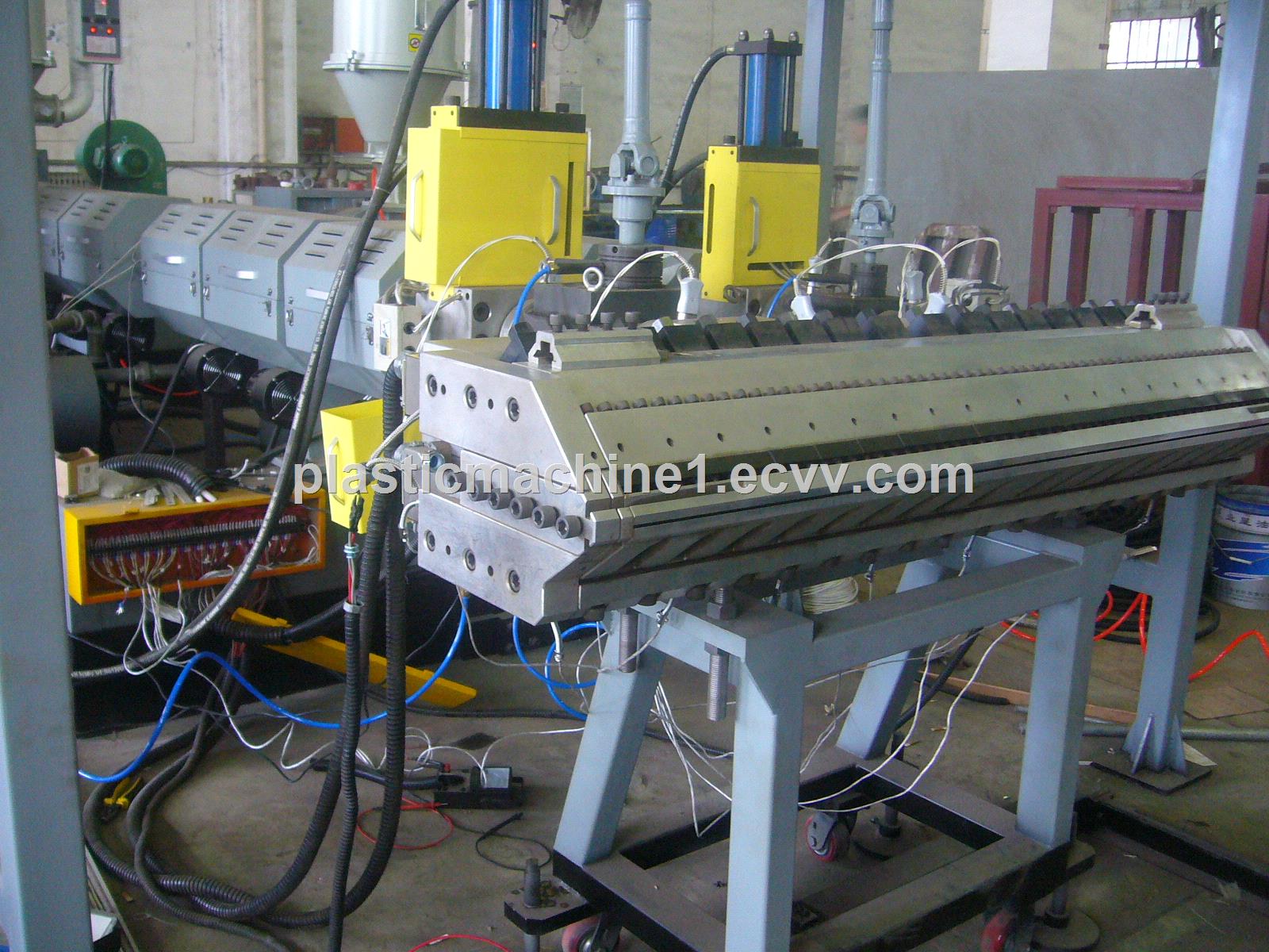 HDPE Geomembrane sheet making machine