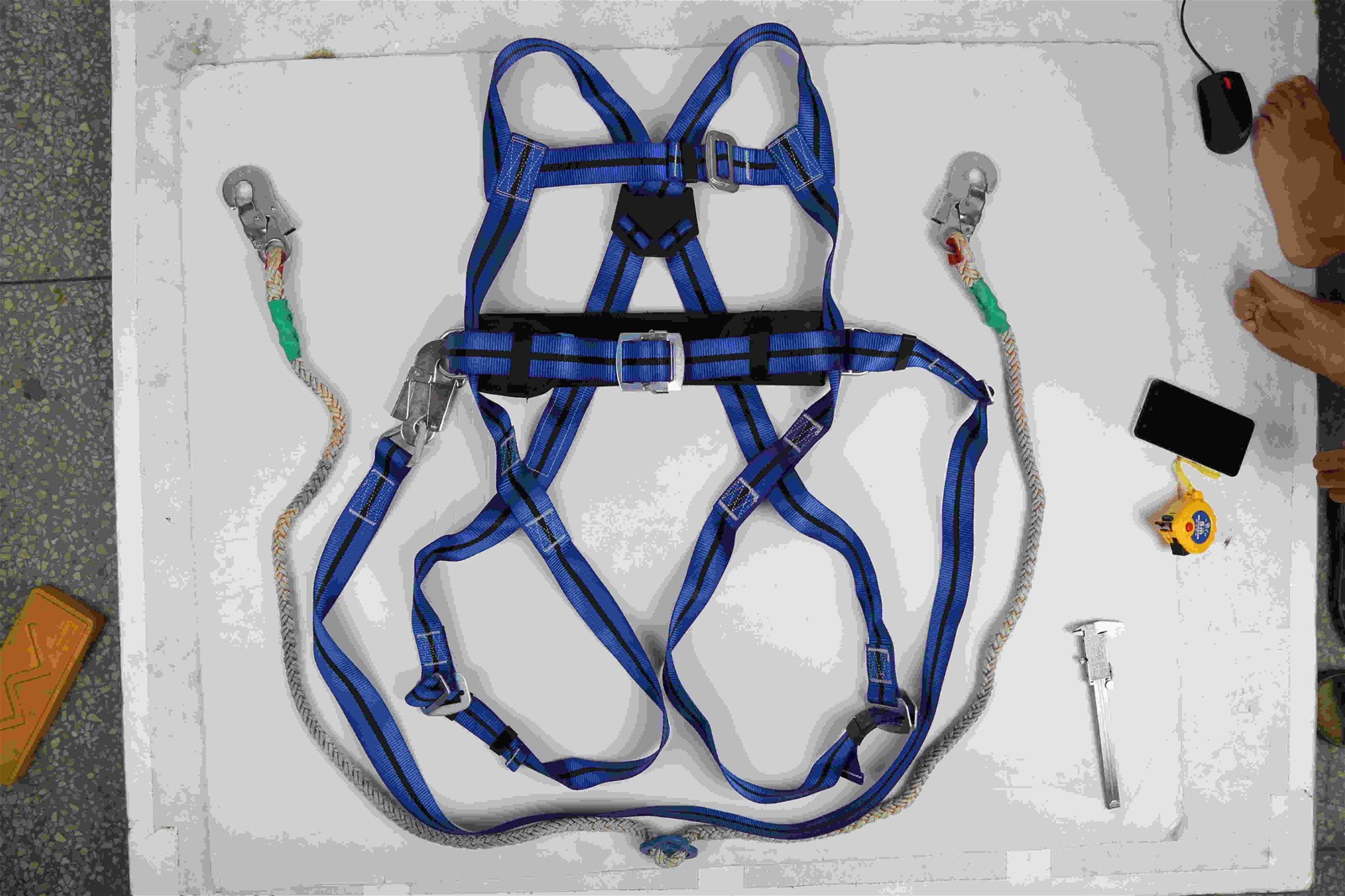 Safety Harness with Belt