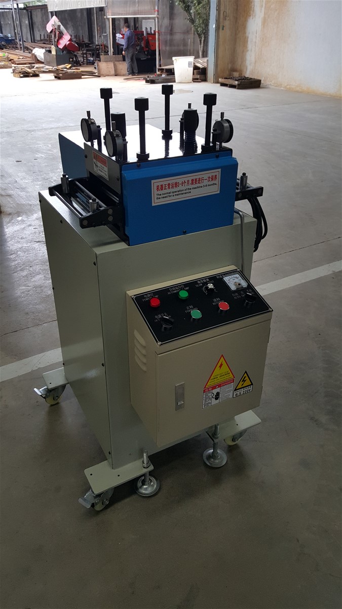 High Precision Straightener machine for metal sheets