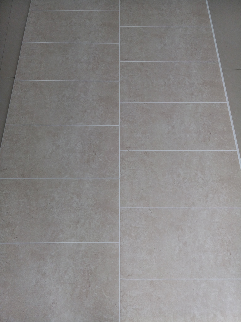 China Manufacture Pvc Bathroom Wall Tiles For Uk Market From