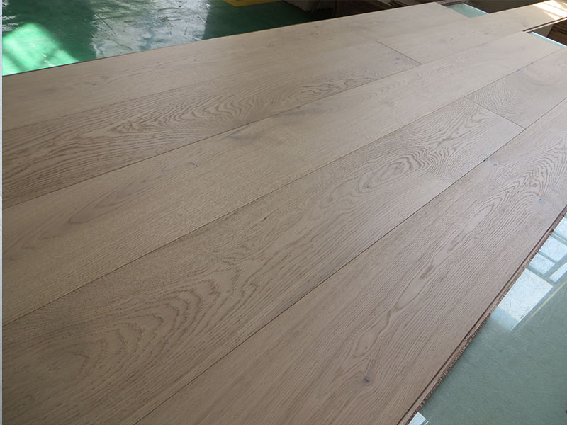 white oak engineered wood flooring