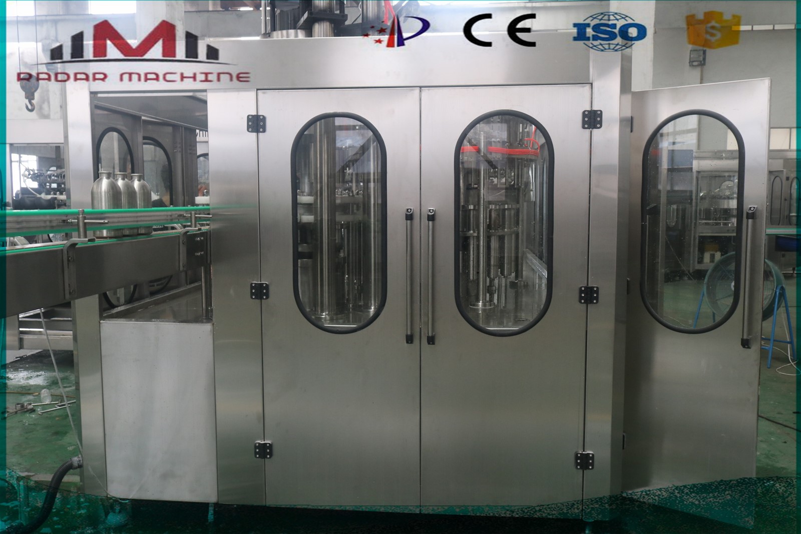 Automatic mineral bottle water filling machine