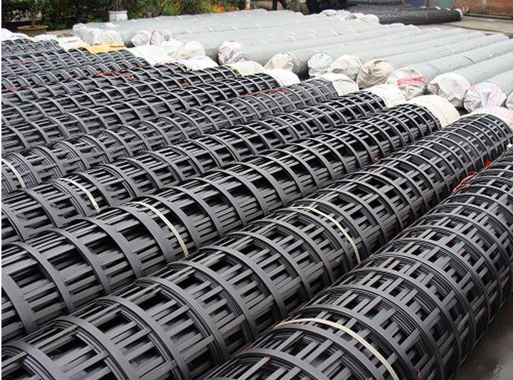 Steel plastic composite geogrid