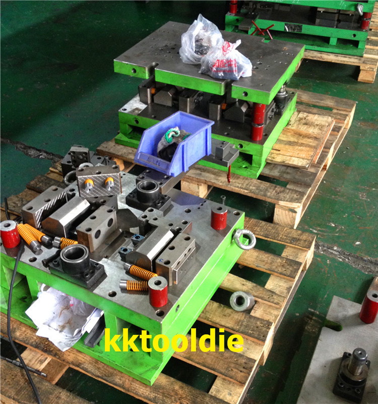 Progressive Form Tool Die Manufacturing