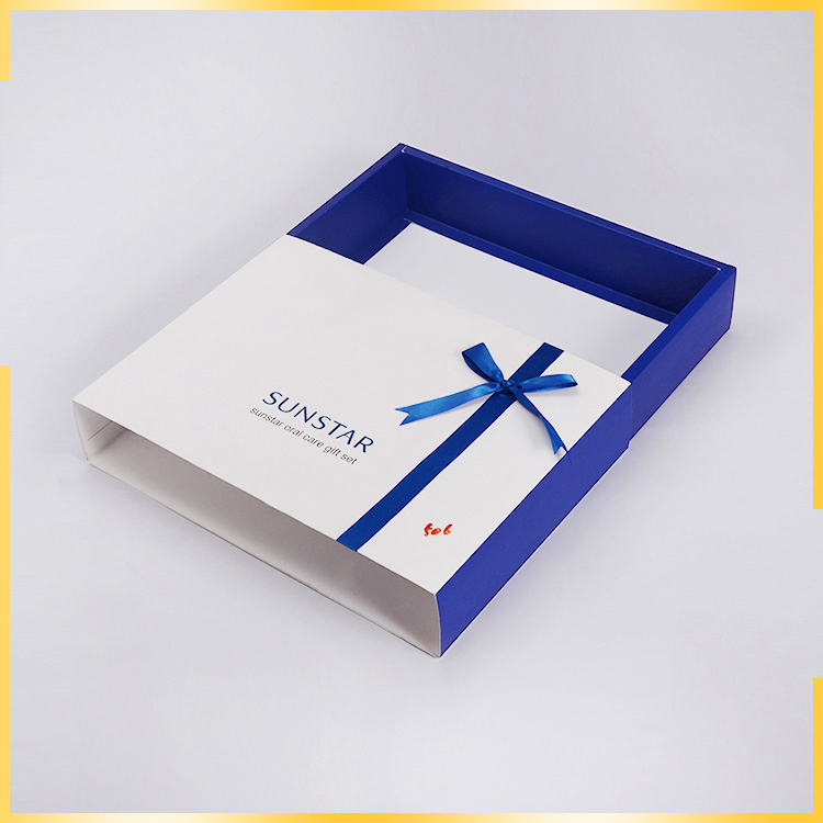 2017 Fashion style Custom Logo Closure Jewelry bow tie gift boxes with ribbon