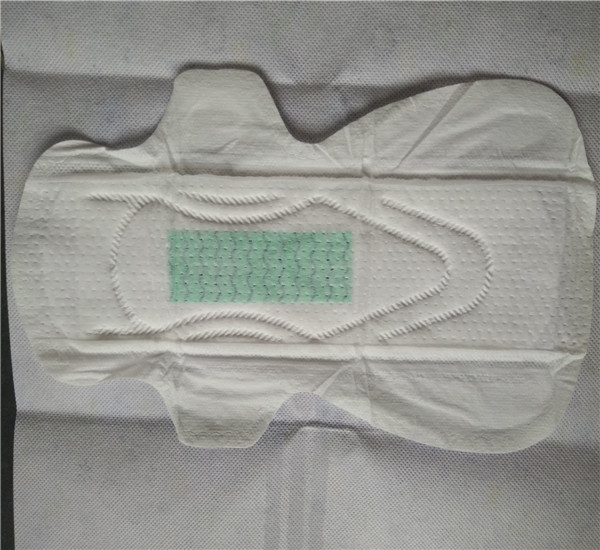 cotton sanitary napkin with high absorbent quality breathable bottom film