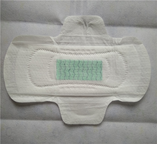 cotton sanitary napkin with high absorbent quality breathable bottom film