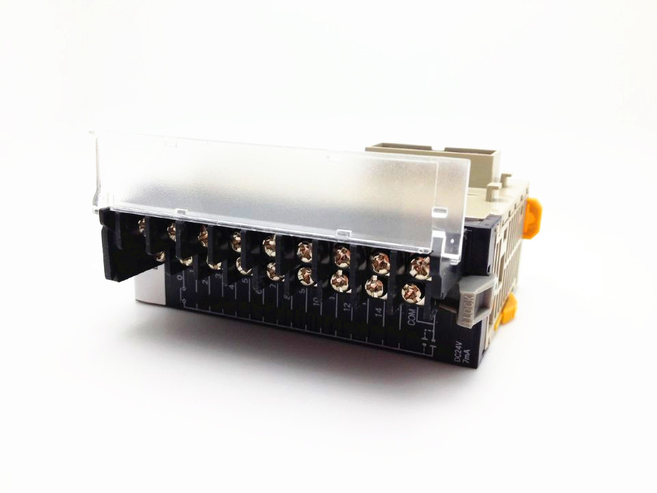 Omron PLC input unit CJ1W1D211