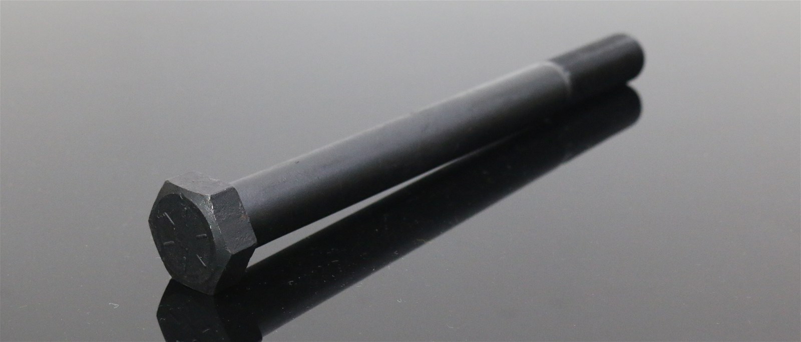 Hex Bolts SAE J429 Gr2Gr5Gr8 with Hexagonal