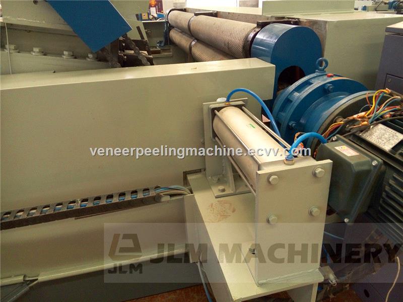 Hot Sale Factory Price Linyi Famous Brand 10 Feet SpindleLess Veneer Peeling Machine for Plywood production