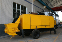 Small Mitsubishi Concrete Pump
