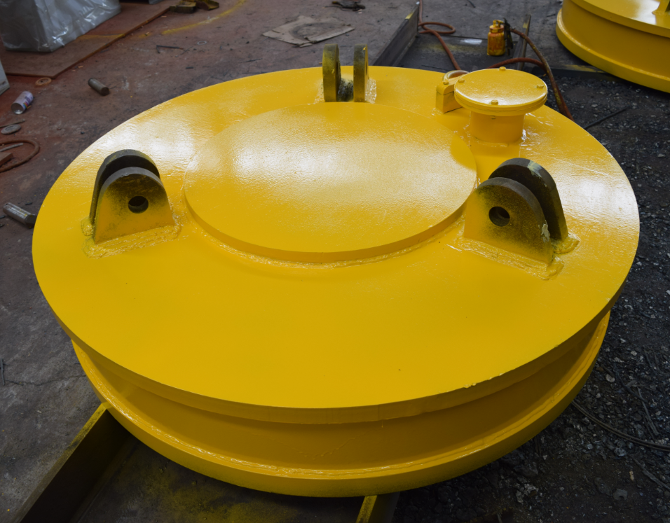 12m diameter magnet lifter used with crane truck lifting steel