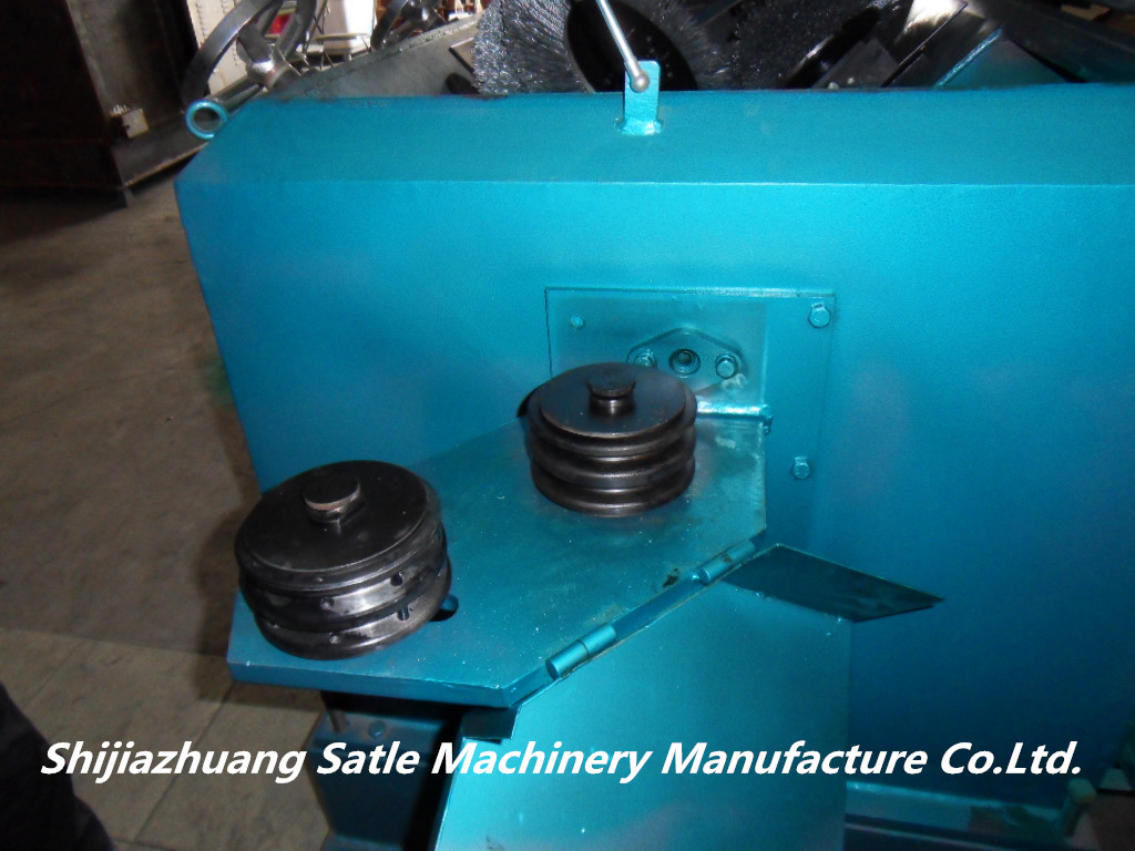 Machanical Derusting Machine
