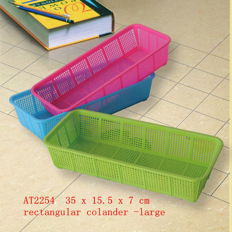 rectangular colander