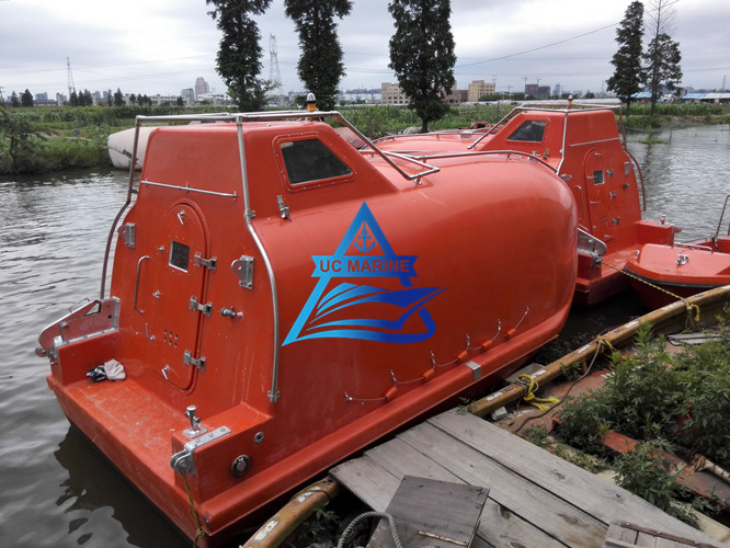 SOLAS FRP Totally Enclosed Lifeboat