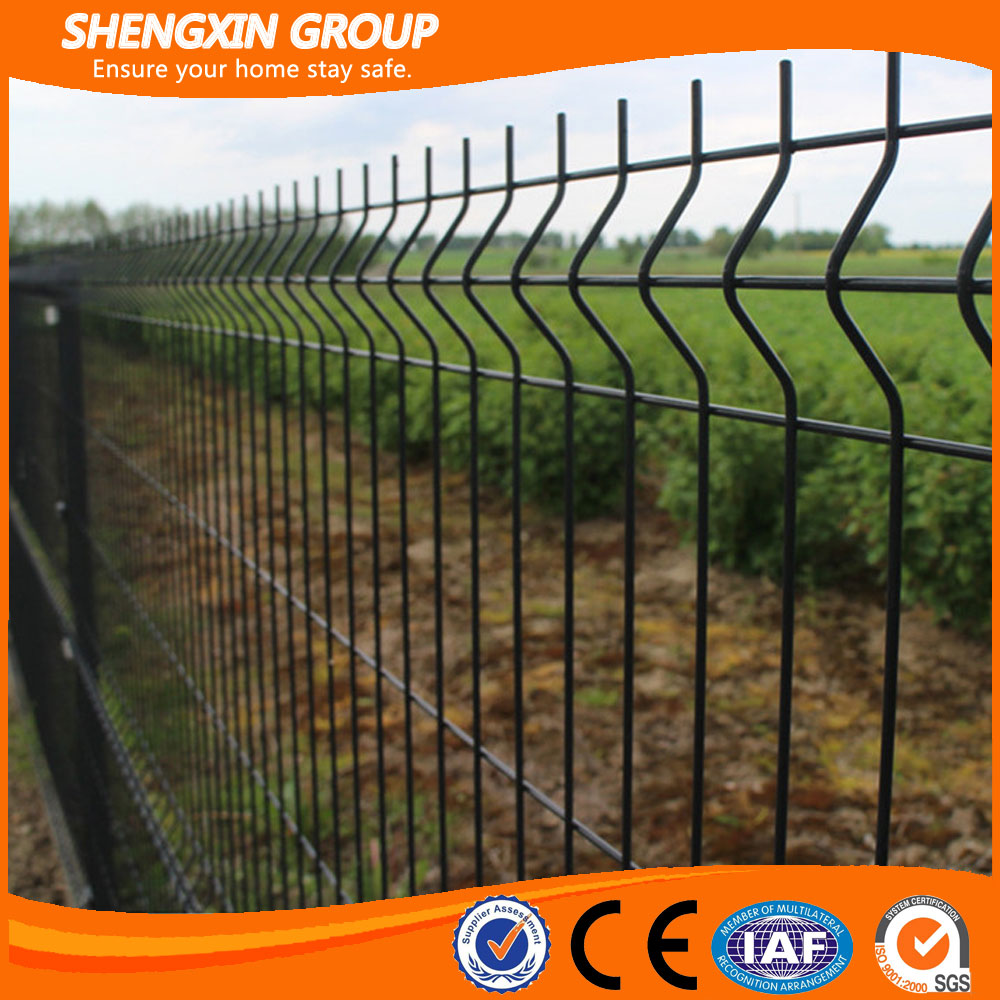 Galvanized PVC Coated Welded Wire Mesh Fence