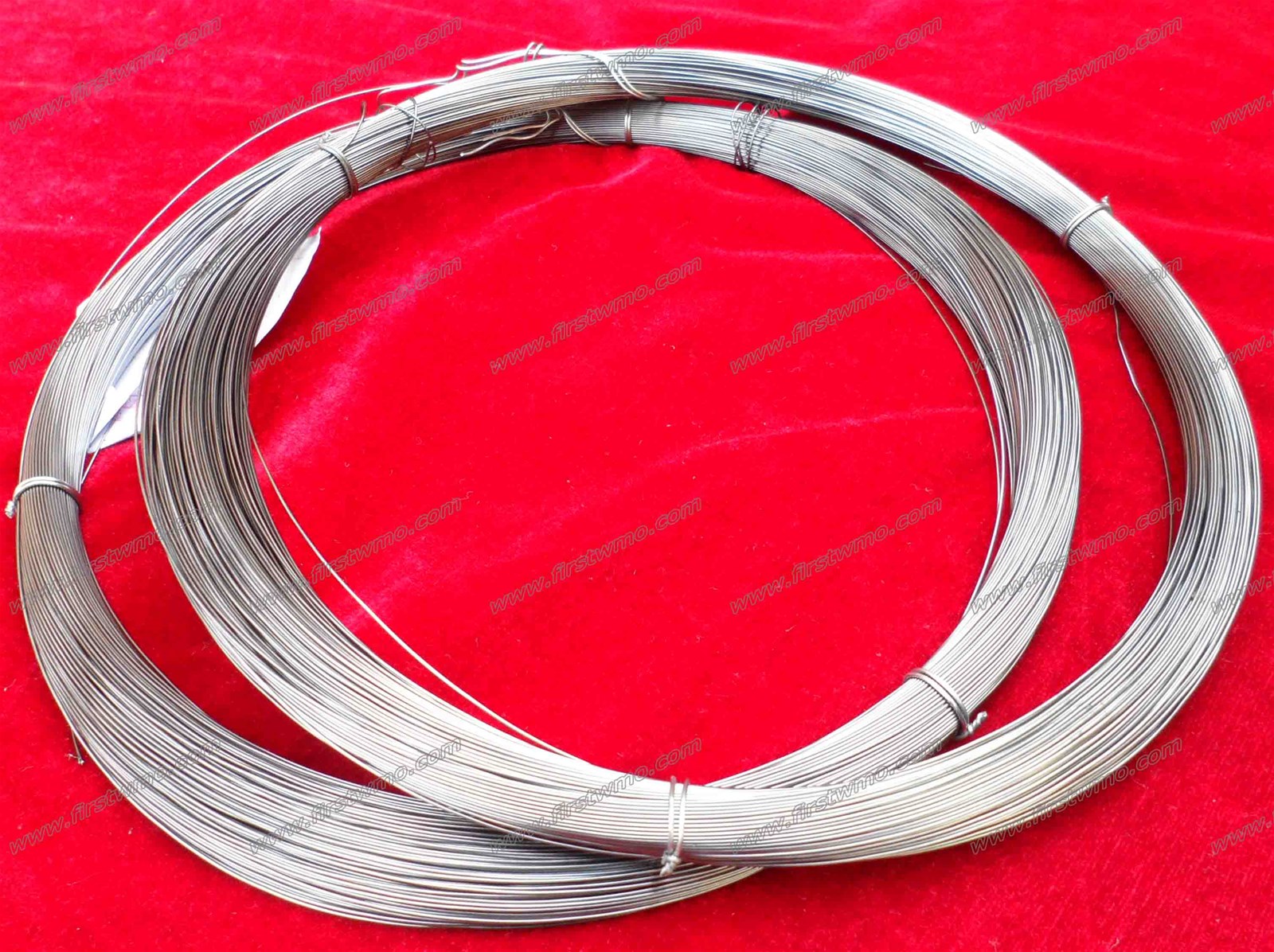 Molybdenum wire for high temp furnace