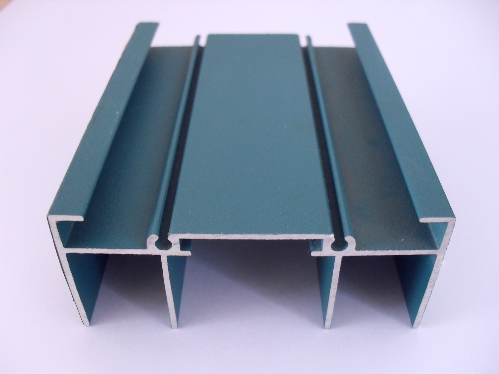 Aluminium window profile