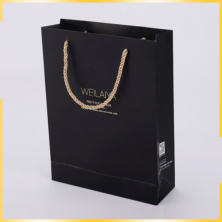Attractive design enviornmental cloth imitated and part of UV customised paper bag with logo for packaing